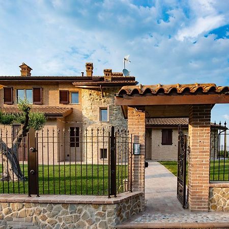 B&B Madonna Carradori Country Offagna Luaran gambar
