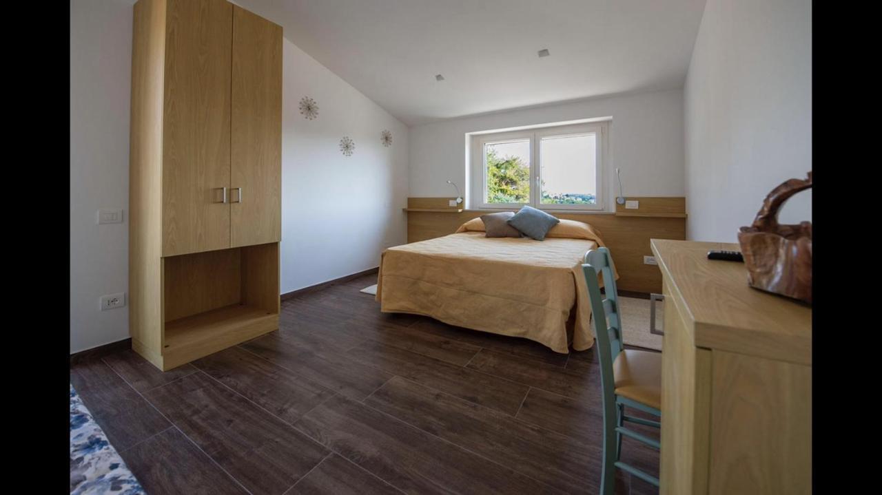 B&B Madonna Carradori Country Offagna Luaran gambar
